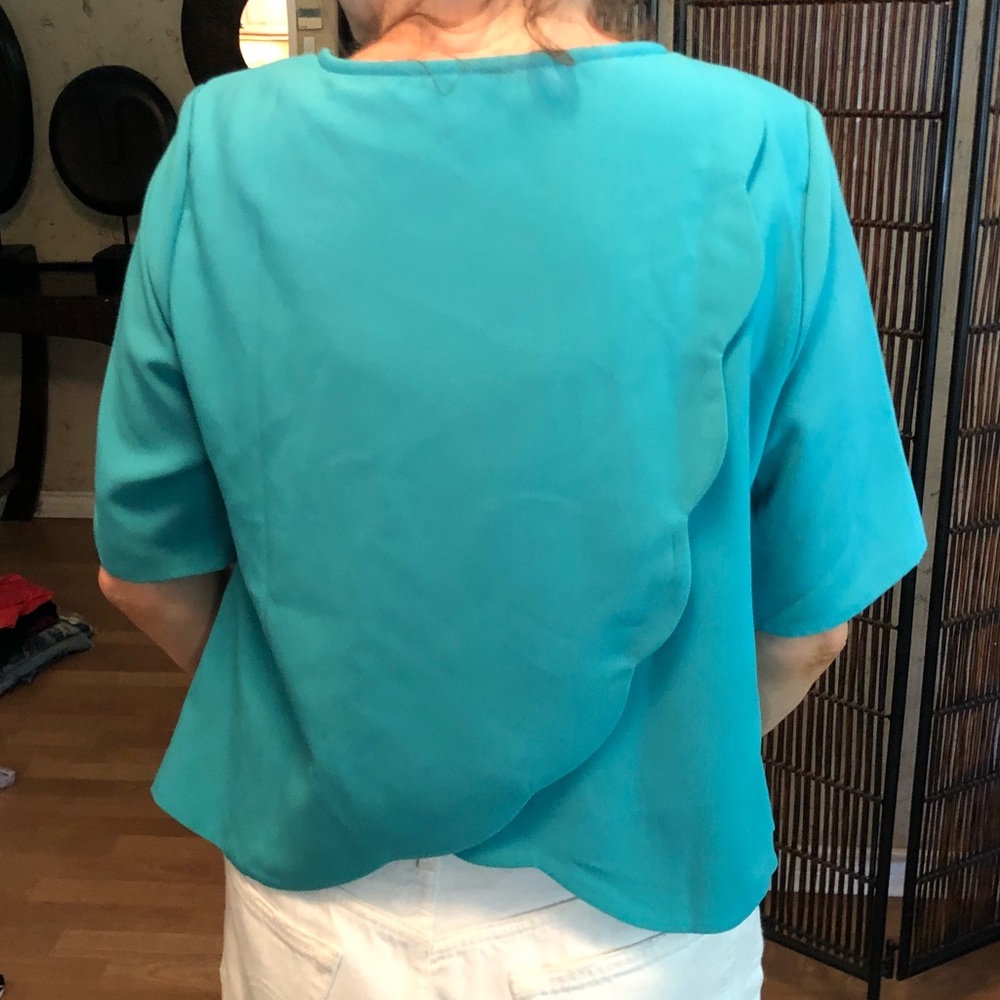 Shallot Back Turquoise Top